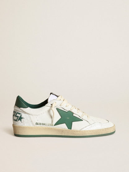 Ball Star in nappa bianca con stella e talloncino in pelle laminata verde